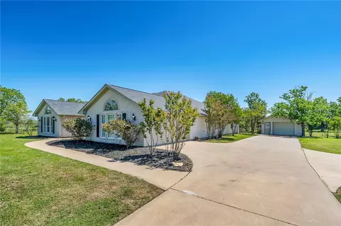 4056 Austins Estates Dr, Bryan, TX 77808 photo 3