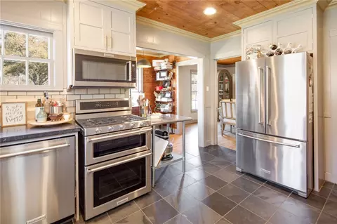 Kitchen - 709 E 32nd St, Bryan, TX 77803 photo 3 of 3