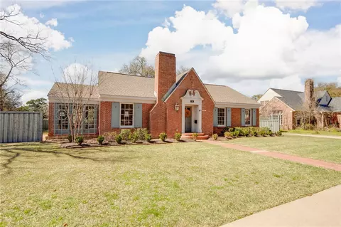 Exterior - 709 E 32nd St, Bryan, TX 77803 photo 2 of 10