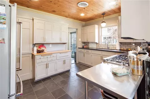Kitchen - 709 E 32nd St, Bryan, TX 77803 photo 1 of 3