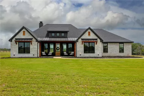 15055 Byron James Rd, Somerville, TX 77879