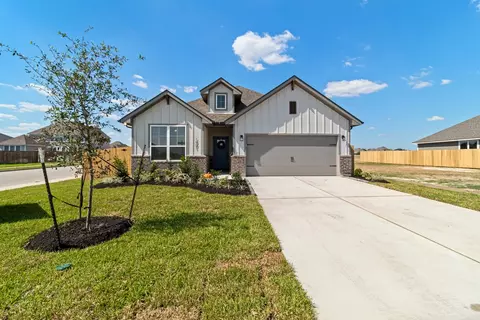 1907 Stubbs Dr, Bryan, TX 77807
