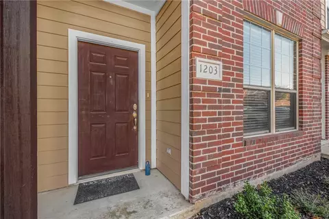 1000 Spring Loop 1203, College Station, TX 77840