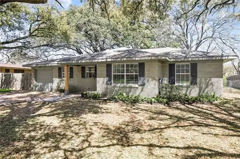 1921 Wayside Dr, Bryan, TX 77802 photo 5