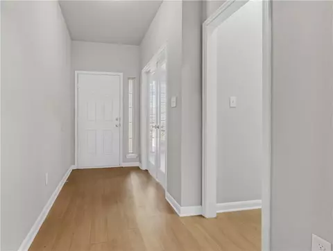 Entry Way - 2007 Stubbs Dr, Bryan, TX 77807 photo 2 of 4