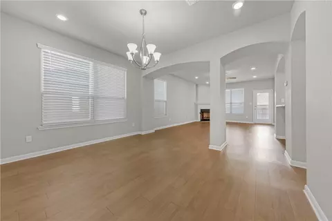 Living - 2007 Stubbs Dr, Bryan, TX 77807 photo 3 of 5