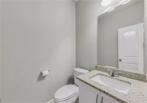 Bath - 2007 Stubbs Dr, Bryan, TX 77807 photo 3 of 5