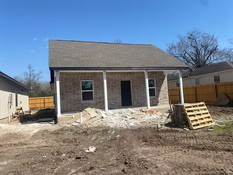 Exterior - 1307 Suncrest St, Bryan, TX 77803 photo 1 of 1