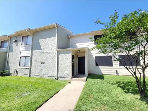 4505 Carter Creek Parkway 3, Bryan, TX 77802