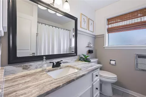 Bath - 2318 Devonshire St, Bryan, TX 77802 photo 2 of 2