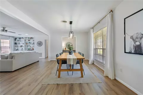 Dining - 2318 Devonshire St, Bryan, TX 77802 photo 2 of 3