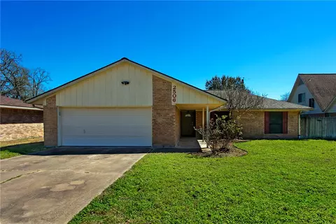 2506 Monitor Ct, College Station, TX 77845