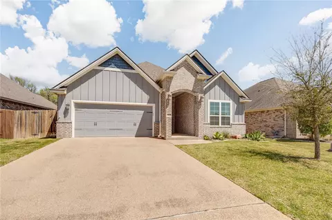 15615 Long Creek Ln, College Station, TX 77845