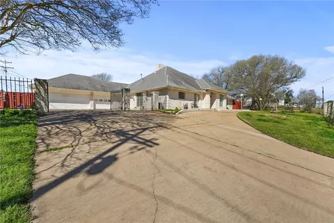 1908 Church St, Brenham, TX 77833