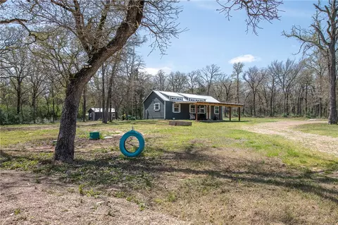 12328 Post Oak Ln, Bryan, TX 77807 photo 2