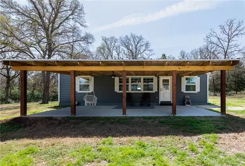 12328 Post Oak Ln, Bryan, TX 77807 photo 3