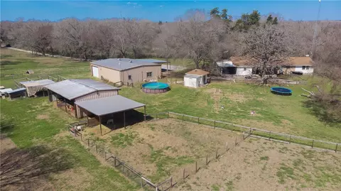 16947 Highway 21 W, North Zulch, TX 77872