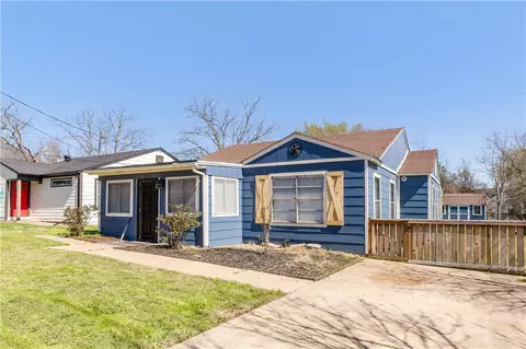1012 Burt St, Bryan, TX 77803