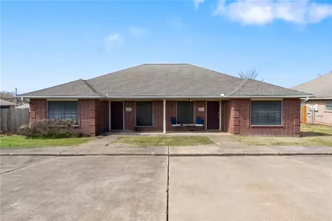 1720 1722 Rock Hollow Loop, Bryan, TX 77807