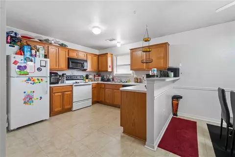 Kitchen - 1720 1722 Rock Hollow Loop, Bryan, TX 77807 photo 1 of 2