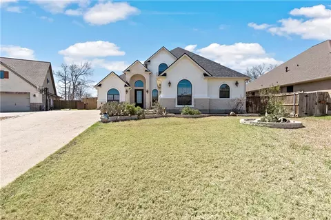 2456 Stone Castle Cir, College Station, TX 77845