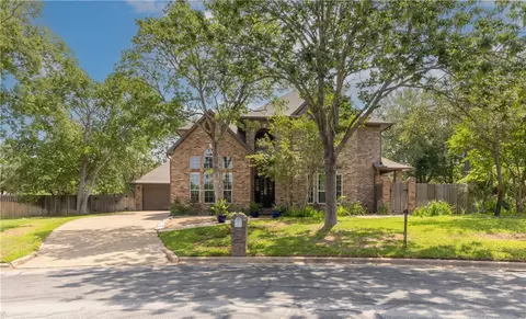 708 Willow Loop, College Station, TX 77845