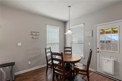 2117 Dumfries Dr, Bryan, TX 77807 photo 11