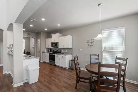 2117 Dumfries Dr, Bryan, TX 77807 photo 10