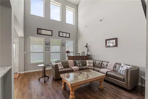 2117 Dumfries Dr, Bryan, TX 77807 photo 7