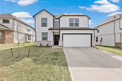972 Harper Ln, Bryan, TX 77803
