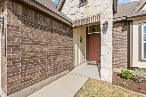 2090 Viva Rd, Bryan, TX 77807 photo 4