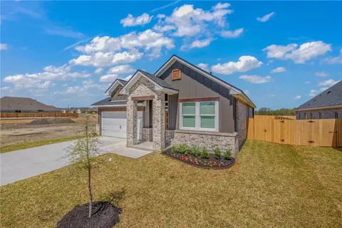 Exterior - 2808 Spector Dr, Bryan, TX 77808 photo 2 of 4