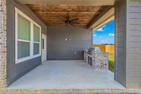 Exterior - 2808 Spector Dr, Bryan, TX 77808 photo 4 of 4