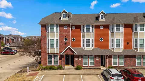 1198 Jones Butler Road 2001, College Station, TX 77840