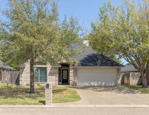 3725 Dove Crossing Ln, College Station, TX 77845