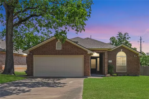 2823 Brandywine Cir, Bryan, TX 77807