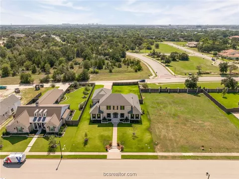 View/Area - 4724 Concordia Dr, Bryan, TX 77802 photo 3 of 7