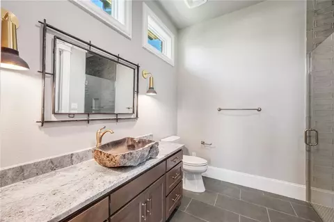 Bath - 4724 Concordia Dr, Bryan, TX 77802 photo 3 of 6