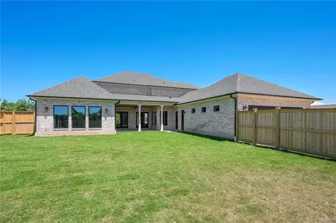 Exterior - 4724 Concordia Dr, Bryan, TX 77802 photo 5 of 6