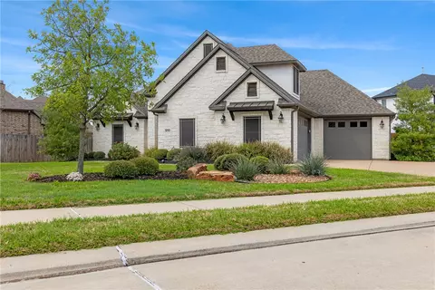 4316 Odell Ln, College Station, TX 77845