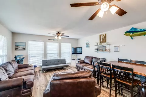 681 Bluewater, Bay City, TX 77414