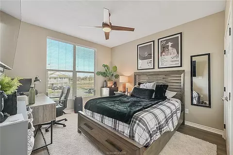 313 Fairway Drive A B, Bryan, TX 77801 photo 9