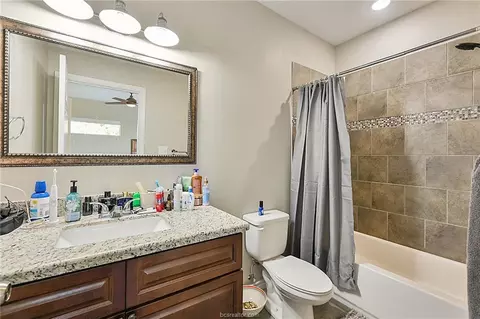313 Fairway Drive A B, Bryan, TX 77801 photo 6