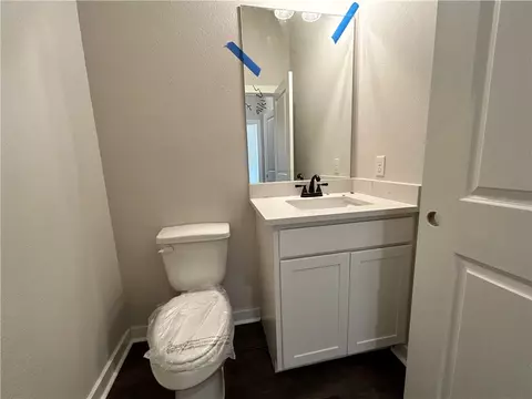 Bath - 3056 Teller Dr, Bryan, TX 77808 photo 3 of 4