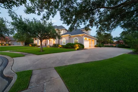 Exterior - 4200 Serrano Ct, Bryan, TX 77802 photo 6 of 6