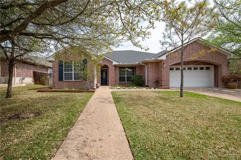 2423 Newark Cir, College Station, TX 77845