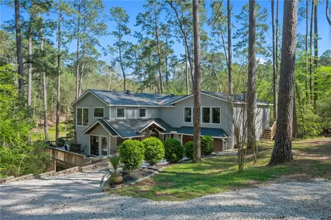 60 Deer Creek Ln, Coldspring, TX 77331