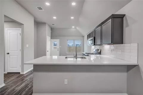 2782 Messenger Way, Bryan, TX 77803 photo 5