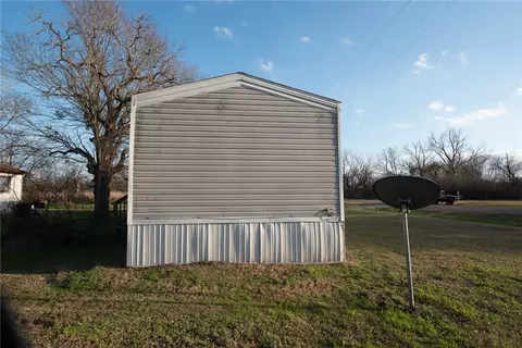 900 Post Oak St, Calvert, TX 77837 photo 22