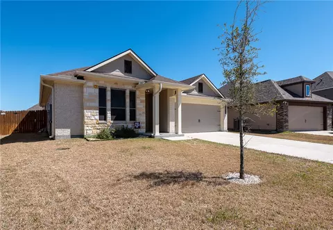 2024 Kathryn Dr, Bryan, TX 77807